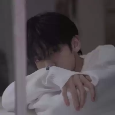 唐依童